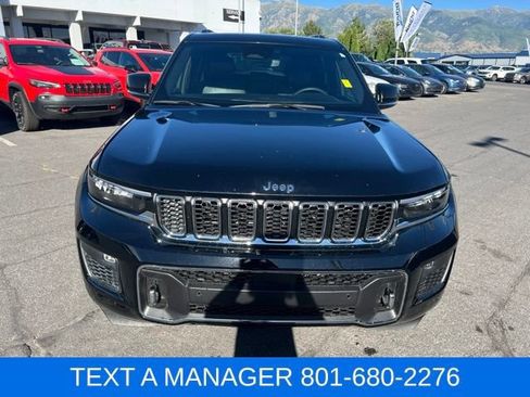 Used 2024 Jeep Grand Cherokee Overland w/ Trailer Tow Package AWD/4WD image 8