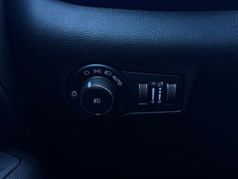 New 2026 Jeep Compass Limited image 28