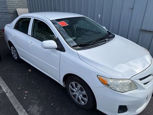 Used 2012 Toyota Corolla L image 1