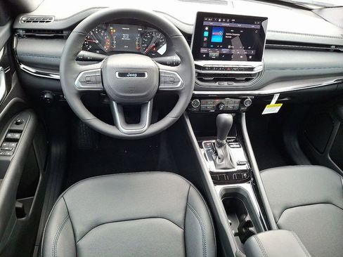 New 2026 Jeep Compass Limited image 2