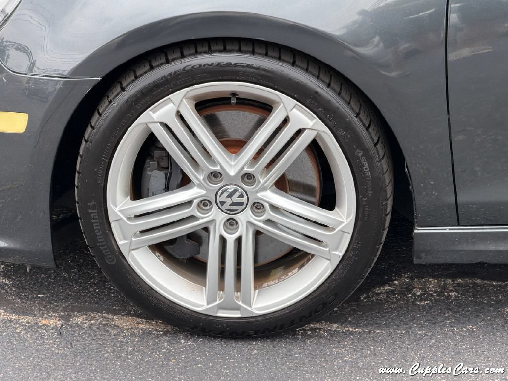 Used 2013 Volkswagen Golf R 4-Door AWD/4WD image 37