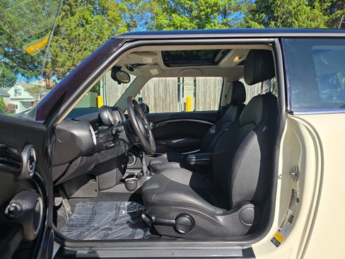 Used 2013 MINI Cooper S FWD image 12