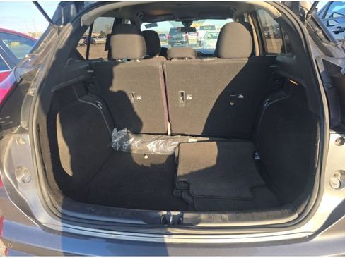 Used 2023 Nissan Kicks S image 10