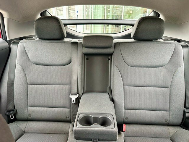 Used 2020 Hyundai Ioniq SE FWD image 18