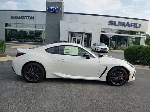 New 2025 Subaru BRZ tS image 2