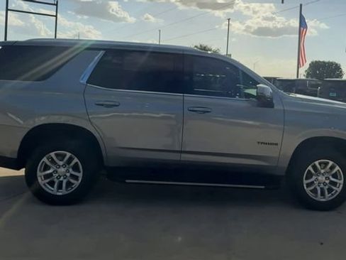 Certified 2024 Chevrolet Tahoe LT w/ Luxury Package AWD/4WD image 9