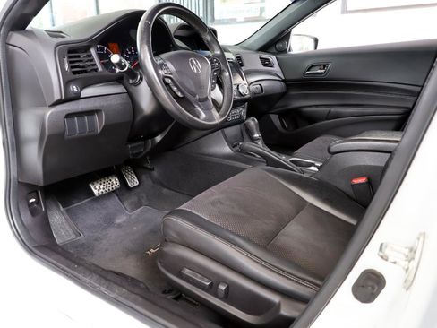 Used 2016 Acura ILX FWD image 31