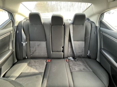 Used 2025 Nissan Sentra SR image 18