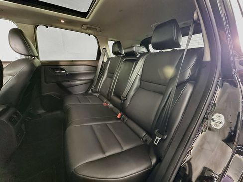 Used 2022 Nissan Rogue SV w/ SV Premium Package AWD/4WD image 24