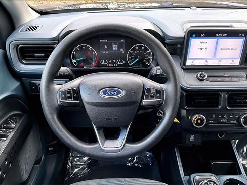 Used 2022 Ford Maverick XL image 9