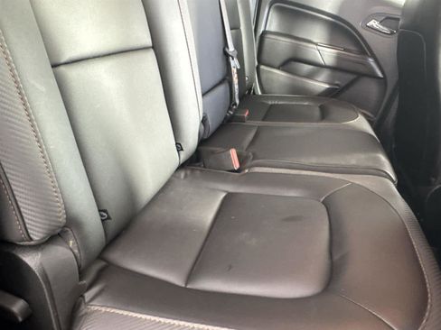 Used 2022 GMC Canyon AT4 w/ Trailering Package image 15