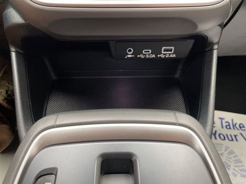 Used 2024 Subaru Crosstrek 2.0i Premium image 14