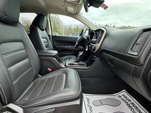Used 2022 GMC Canyon Denali AWD/4WD image 19