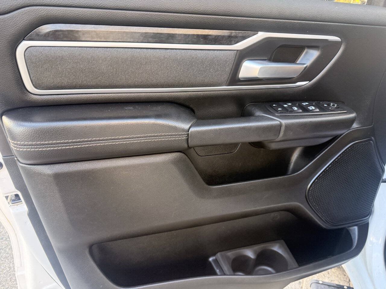 Used 2021 RAM 1500 Big Horn AWD/4WD image 14