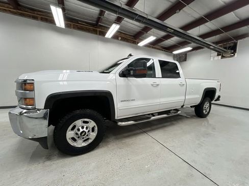 Used 2018 Chevrolet Silverado 2500 LT image 5