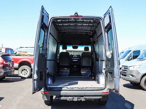 Used 2024 Mercedes-Benz Sprinter 144 Cargo image 43
