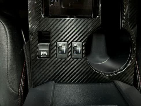 Certified 2022 Toyota 4Runner TRD Off-Road Premium w/ Moonroof Package AWD/4WD image 33