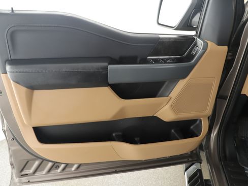 Certified 2022 Ford F150 XLT w/ Equipment Group 302A High image 9