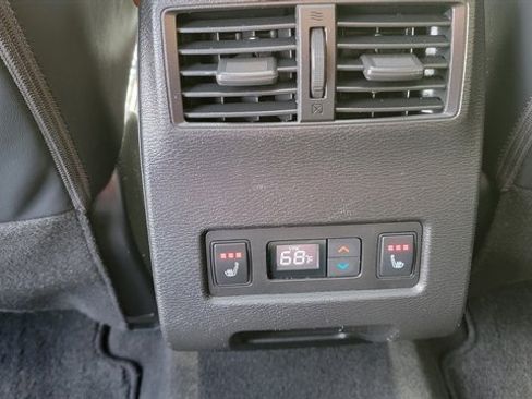 Used 2022 Mitsubishi Outlander SEL image 54