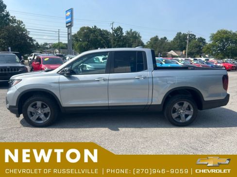 Used 2025 Honda Ridgeline TrailSport image 34