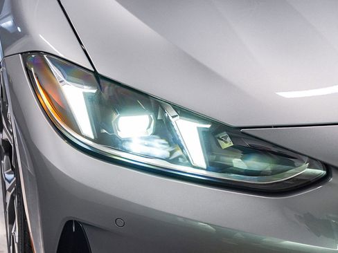 New 2026 BMW 430i Convertible w/ Parking Assistance Package image 14