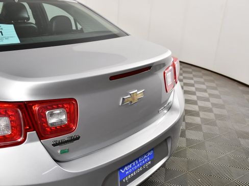 Used 2016 Chevrolet Malibu LTZ FWD image 15