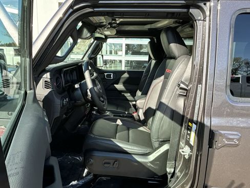 New 2026 Jeep Wrangler Unlimited Rubicon image 12