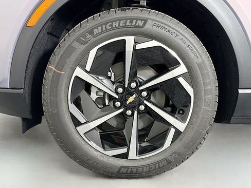 New 2026 Chevrolet Equinox EV LT image 28