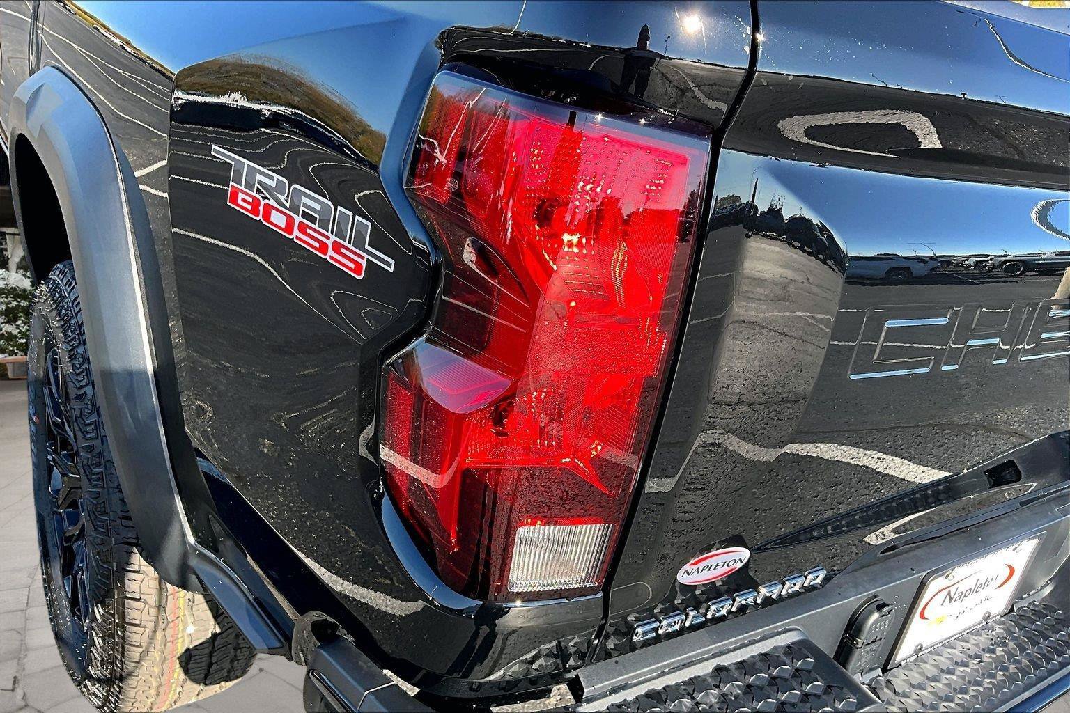 New 2026 Chevrolet Colorado Trail Boss AWD/4WD image 32