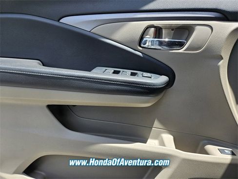 Certified 2021 Honda Pilot EX image 24