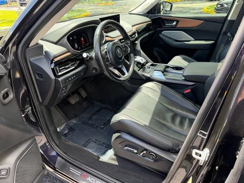 Certified 2022 Acura MDX w/ Technology Package FWD image 12