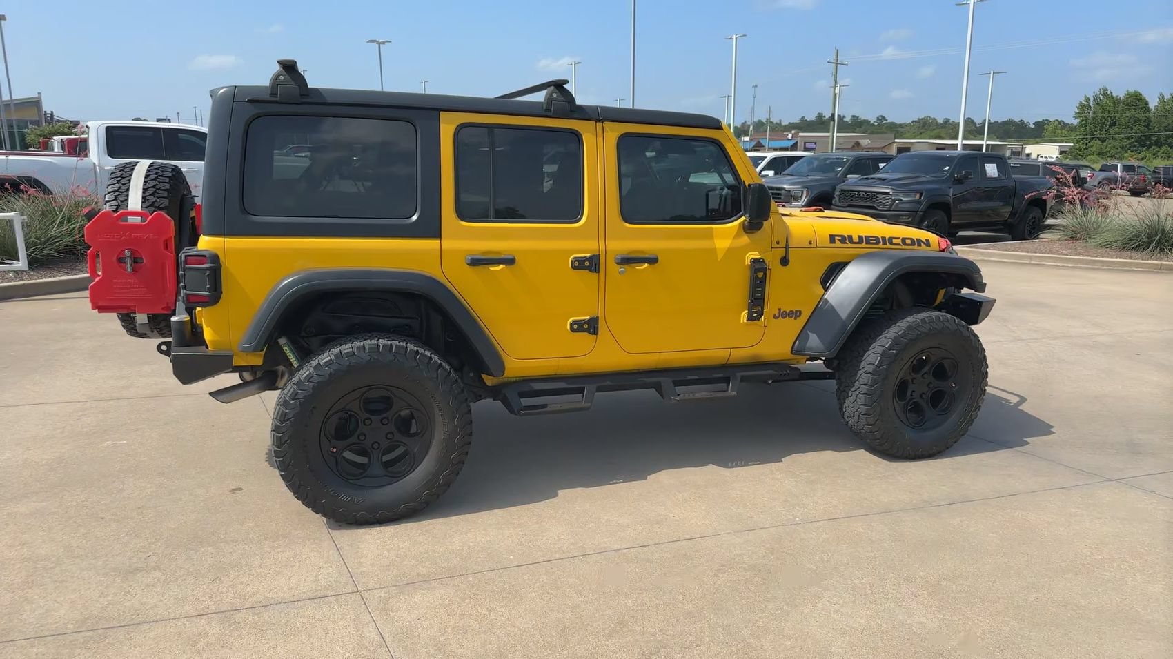 Used 2020 Jeep Wrangler Unlimited Rubicon w/ Dual Top Group AWD/4WD image 8