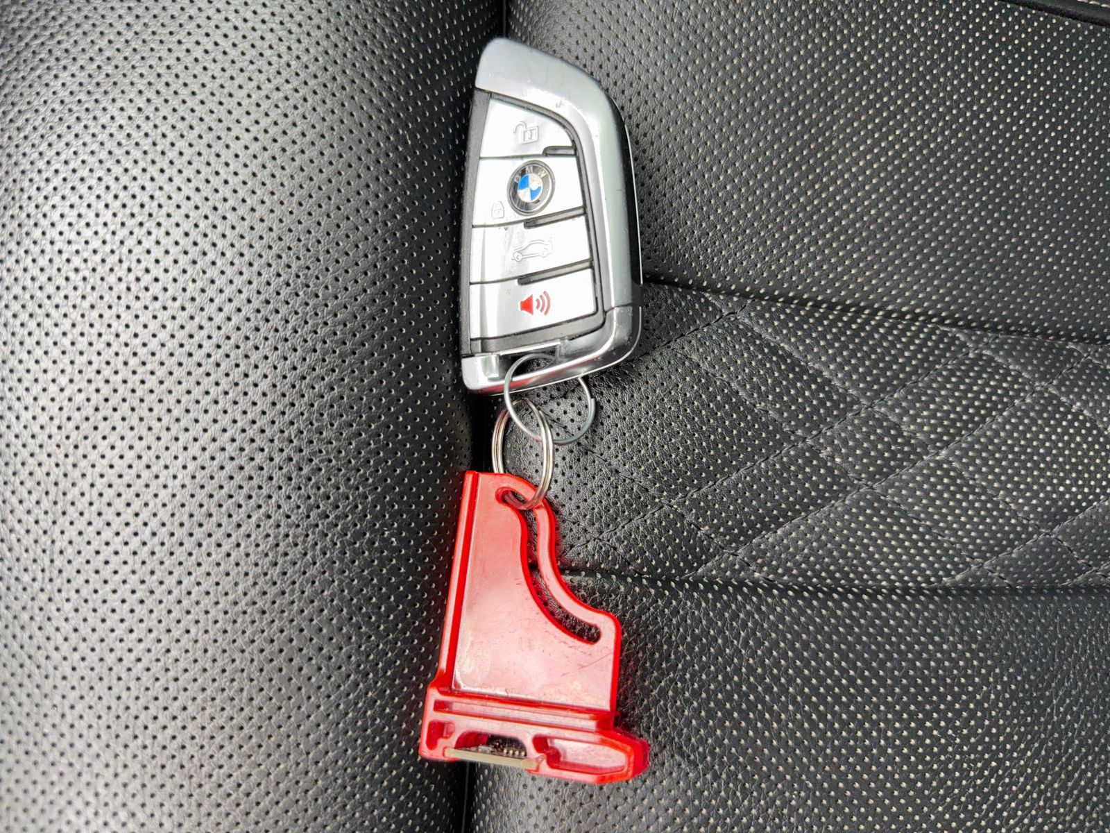 Used 2022 BMW 740i RWD image 56