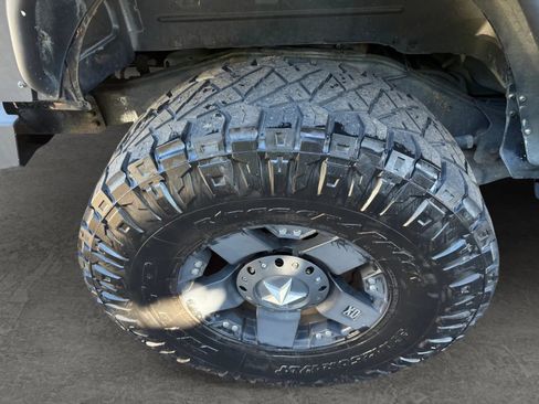 Used 2013 Jeep Wrangler Unlimited Rubicon w/ Connectivity Group AWD/4WD image 36