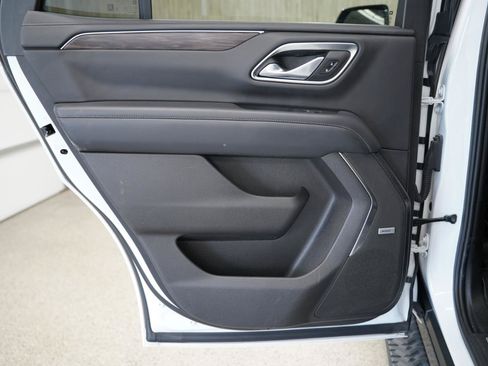 Used 2021 Chevrolet Tahoe Z71 AWD/4WD image 35