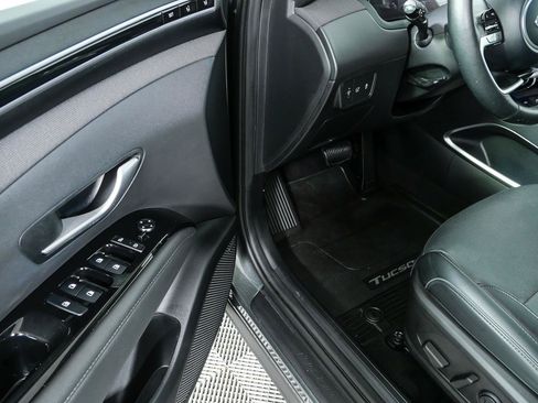 Used 2022 Hyundai Tucson Limited AWD/4WD image 8
