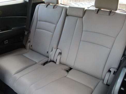 Used 2019 Honda Pilot Elite image 15