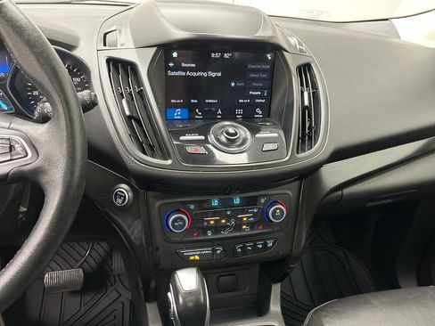 Used 2019 Ford Escape Titanium AWD/4WD image 19