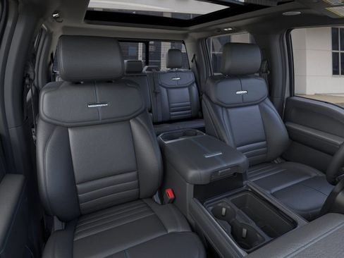 New 2026 Ford F250 Platinum w/ Tremor Off-Road Package image 10