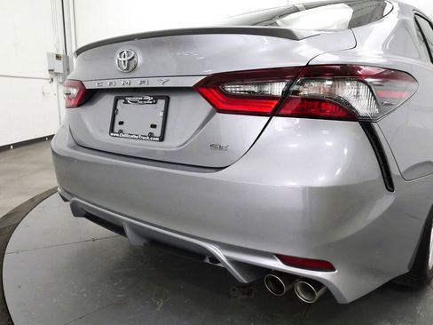 Used 2024 Toyota Camry SE FWD image 9