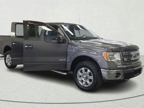Used 2014 Ford F150 XLT w/ XTR Package image 15