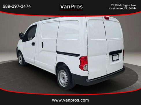 Used 2018 Nissan NV200 S FWD image 3