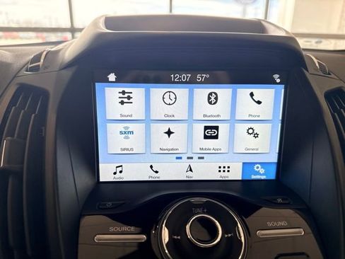 Used 2019 Ford Escape Titanium image 36