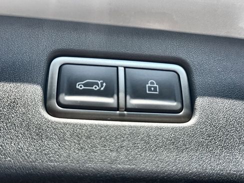 New 2026 Kia EV9 Land w/ Nightfall Edition Package image 9