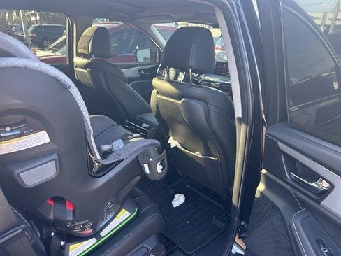 Used 2023 Acura MDX FWD w/ Technology Package image 18