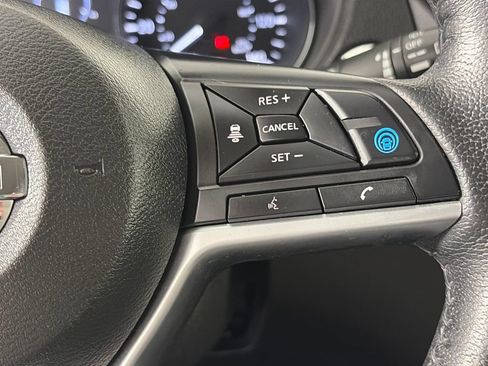 Used 2019 Nissan Rogue SL AWD/4WD image 18