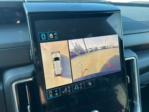 Used 2025 GMC Yukon Denali image 22