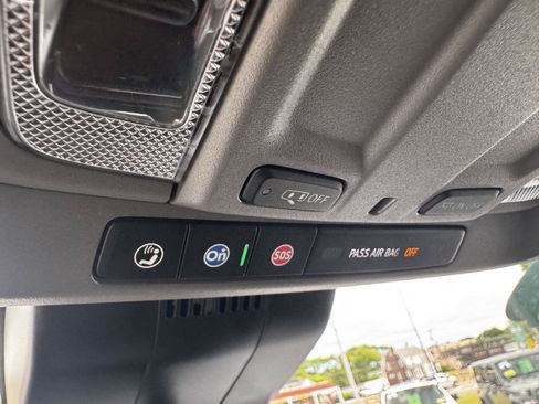 Certified 2023 Chevrolet Silverado 1500 LT AWD/4WD image 33