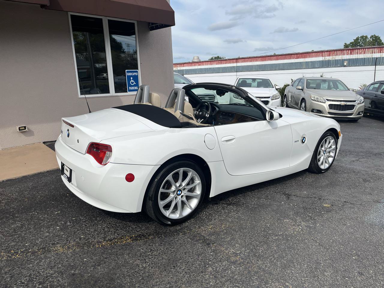 Used 2008 BMW Z4 3.0i RWD image 18