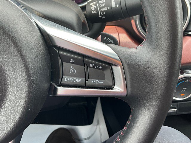 Used 2019 MAZDA MX-5 Miata RF Grand Touring RWD image 19